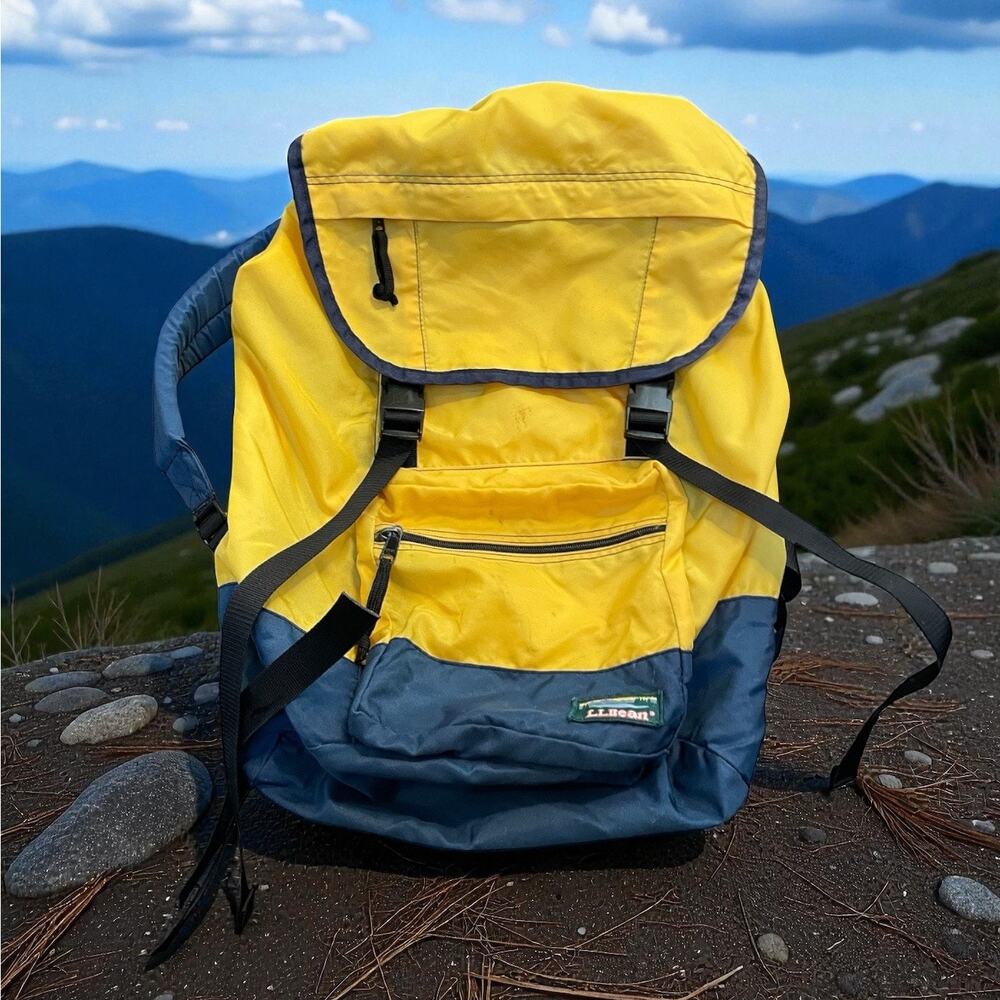 LL Bean 90s Continental Backpack Rucksack Yellow Blue Hiking Technical Vintage